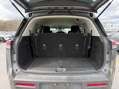2024 Nissan Pathfinder SV 4WD