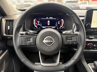 2025 Nissan Pathfinder Platinum 4WD