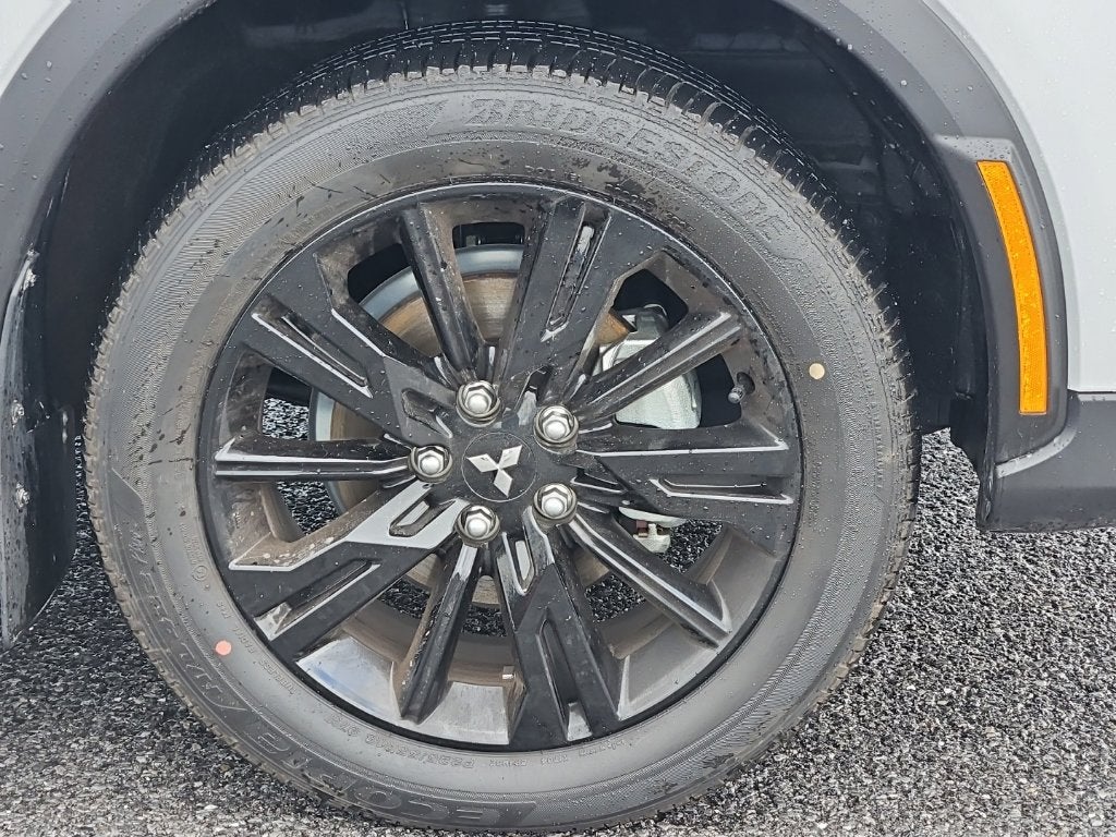 2026 Mitsubishi Eclipse Cross Base
