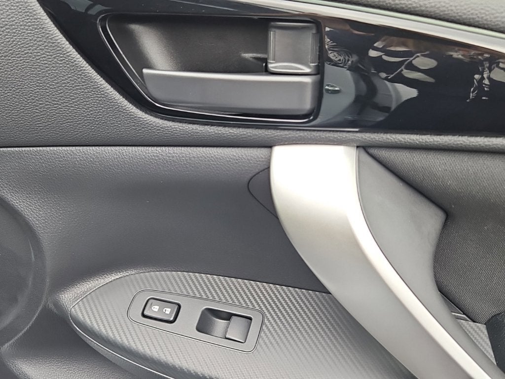 2026 Mitsubishi Eclipse Cross Base