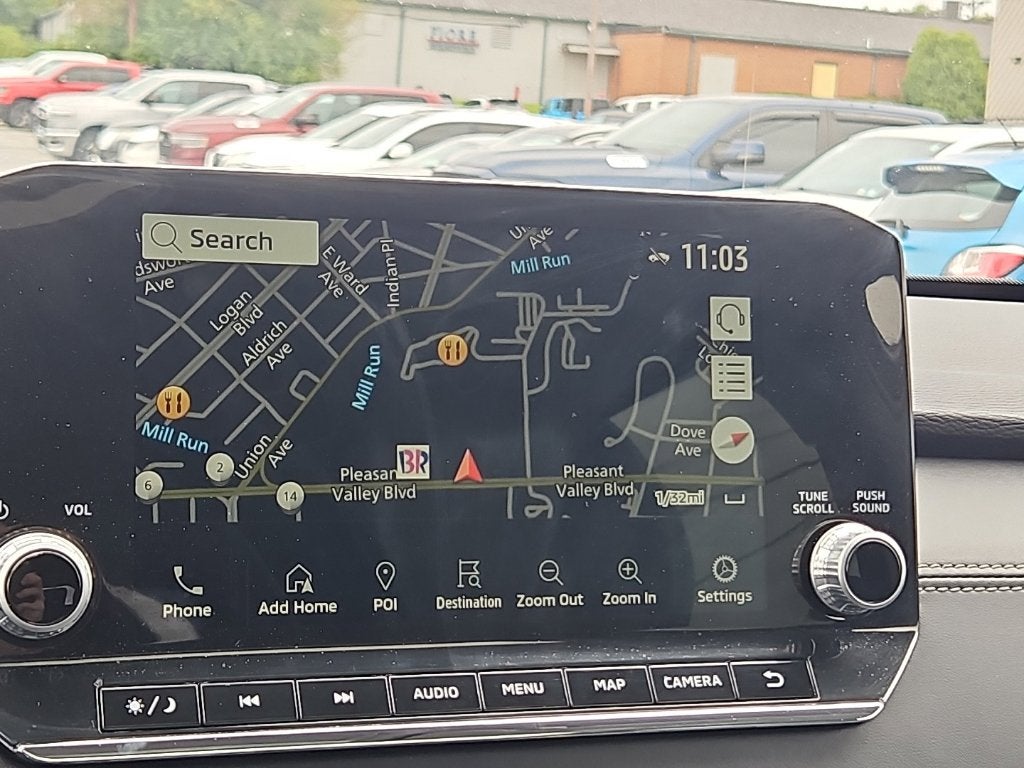 2022 Mitsubishi Outlander Base