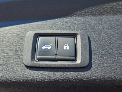 2022 Mitsubishi Outlander Base