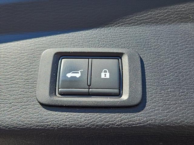 2022 Mitsubishi Outlander Base