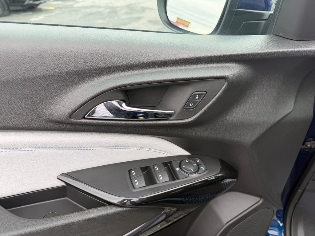 2024 Chevrolet Trax FWD LT