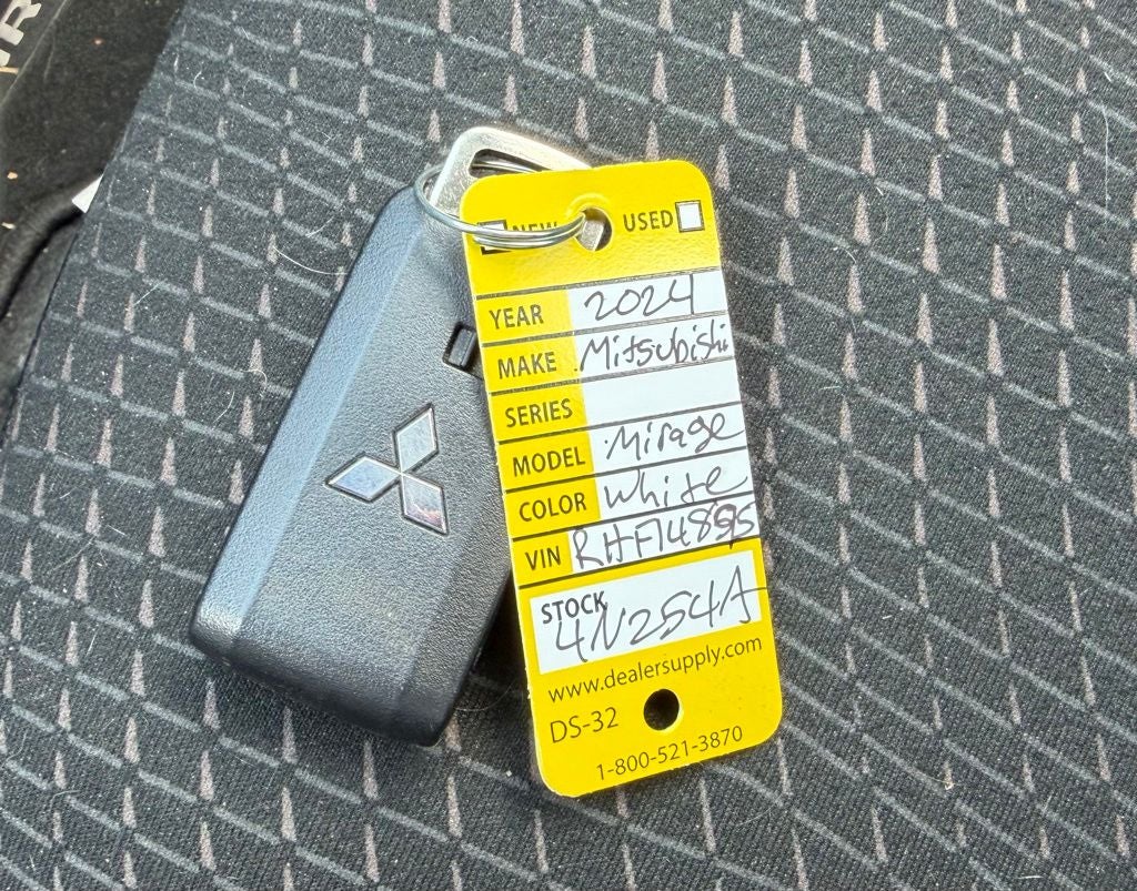 2024 Mitsubishi Mirage G4 SE