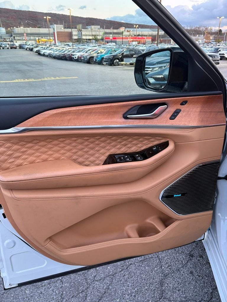 2023 Jeep Grand Cherokee L Summit