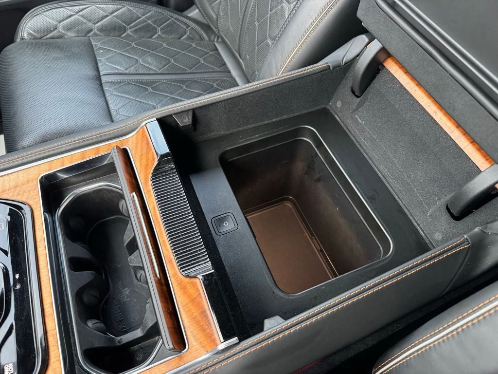 2024 Jeep Grand Wagoneer L Series III