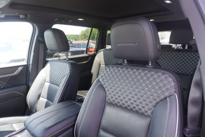 2024 GMC Acadia Denali