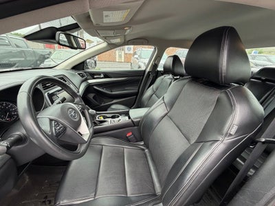 2021 Nissan Maxima SV