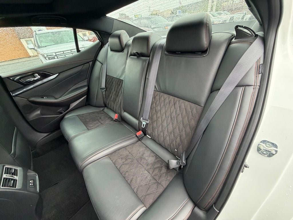 2020 Nissan Maxima SR