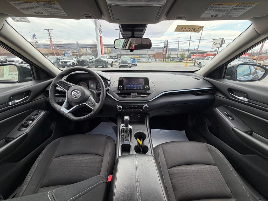 2022 Nissan Altima 2.5 S