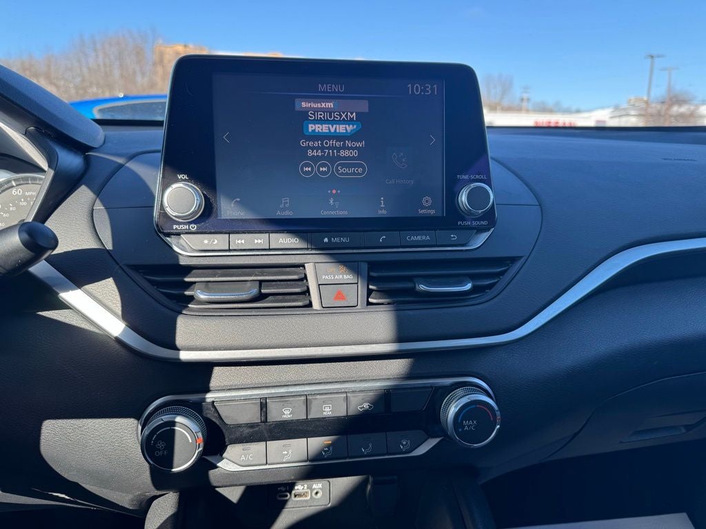 2022 Nissan Altima 2.5 SV