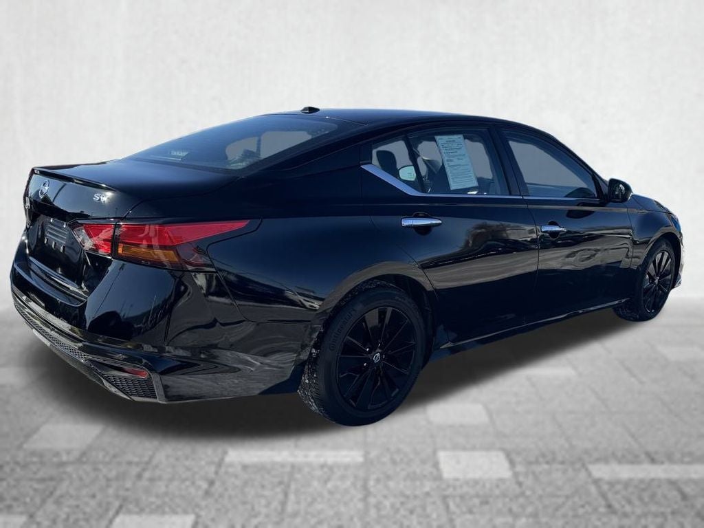 2022 Nissan Altima 2.5 SV
