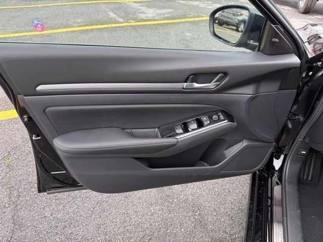 2025 Nissan Altima 2.5 SL