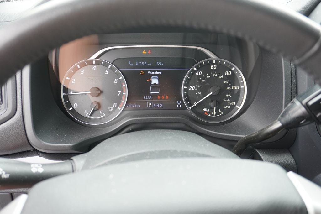 2024 Nissan Titan SV