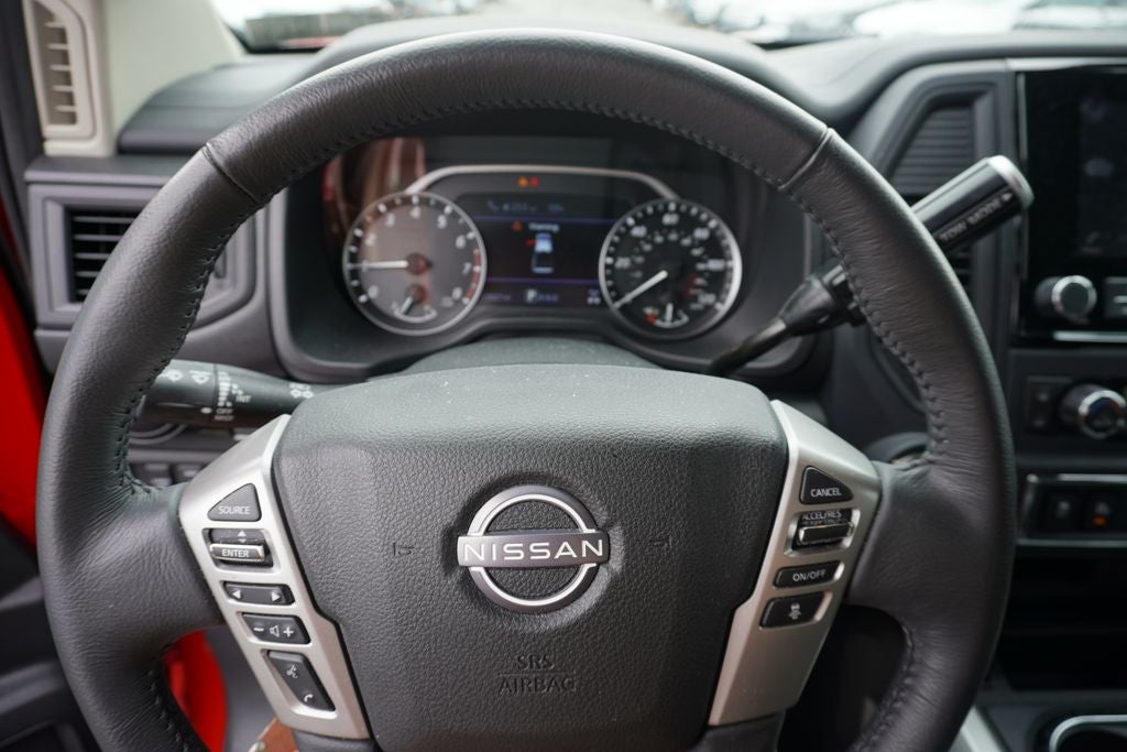 2024 Nissan Titan SV