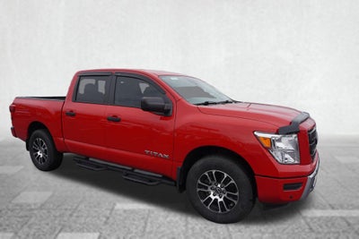 2024 Nissan Titan SV