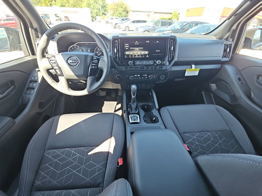 2027 Nissan Frontier SV