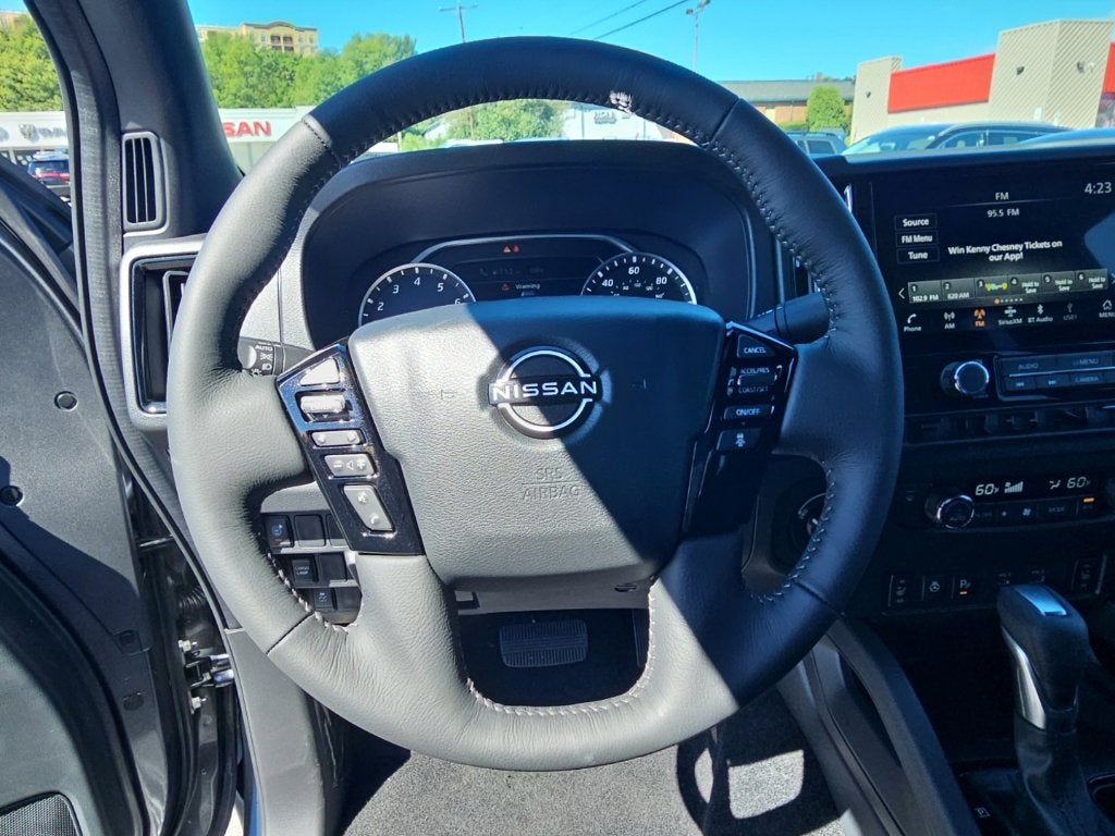 2027 Nissan Frontier SV