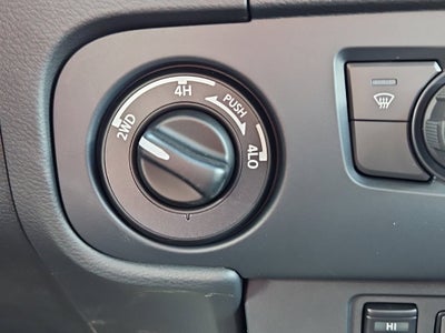 2027 Nissan Frontier SV
