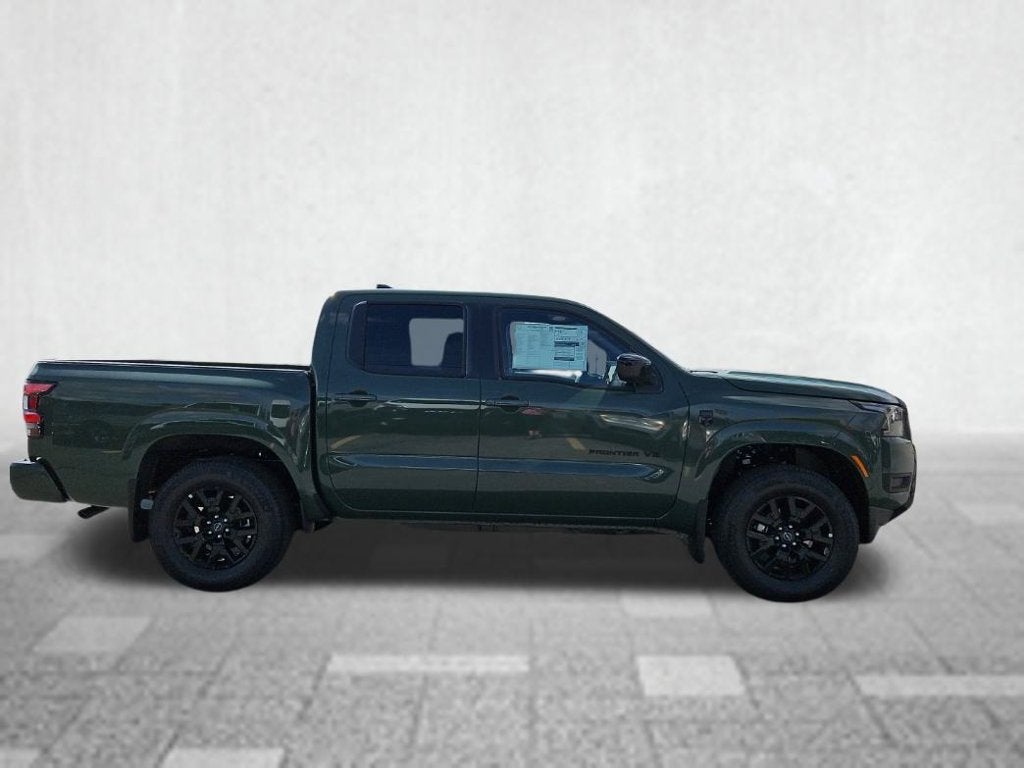 2027 Nissan Frontier SV