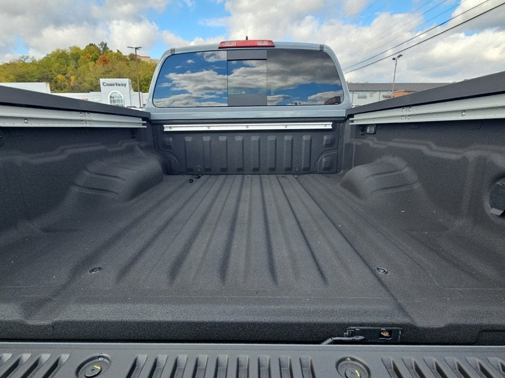 2027 Nissan Frontier PRO-4X