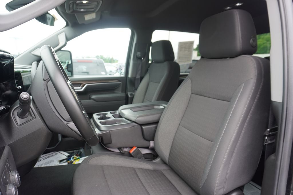 2025 Chevrolet Silverado 2500HD LT