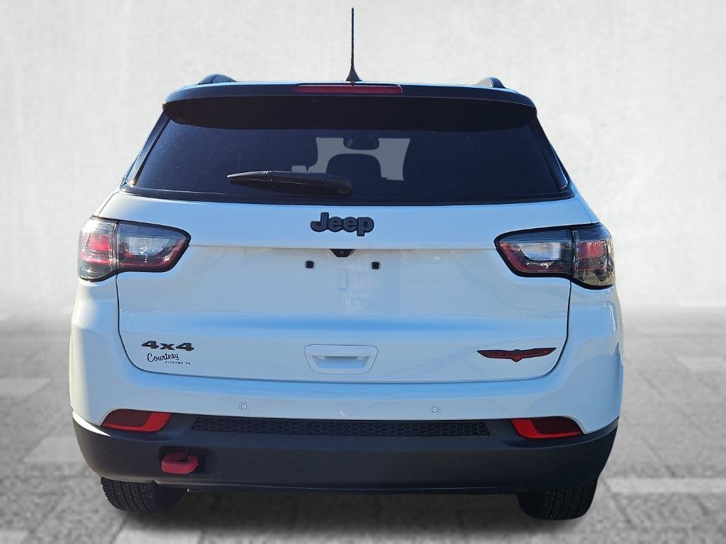 2023 Jeep Compass Trailhawk