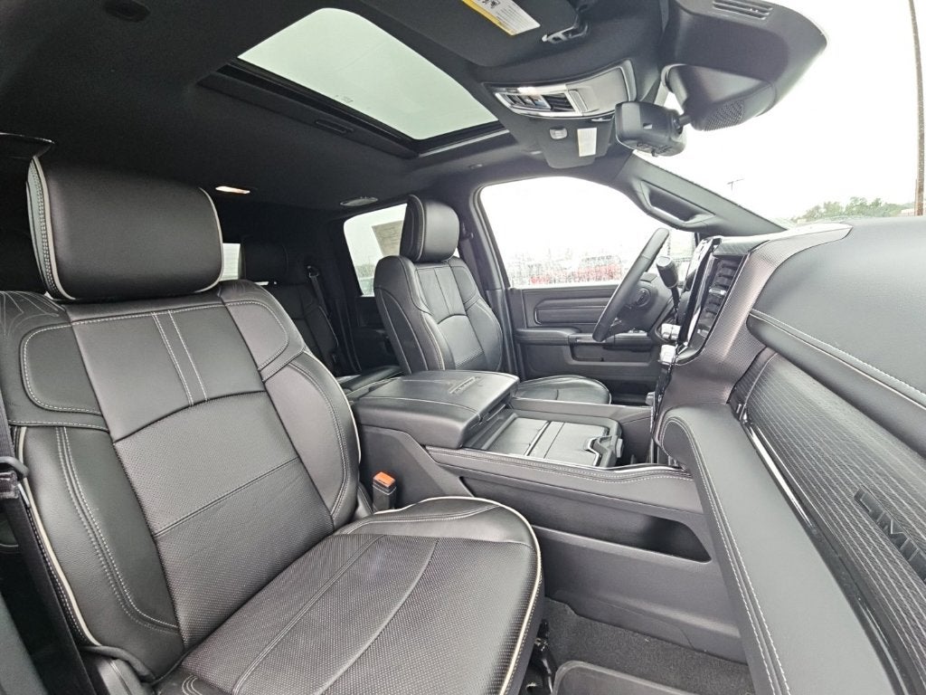 2024 RAM 3500 Limited