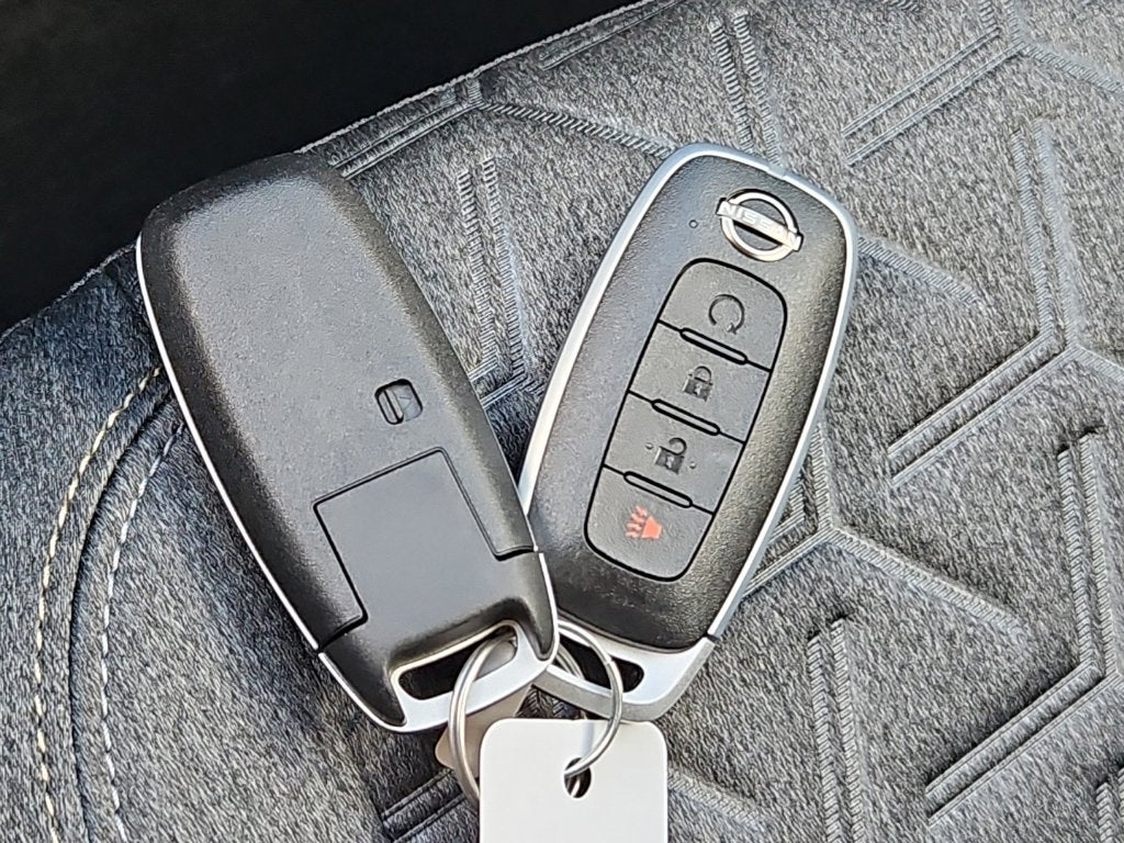 2027 Nissan Kicks SV