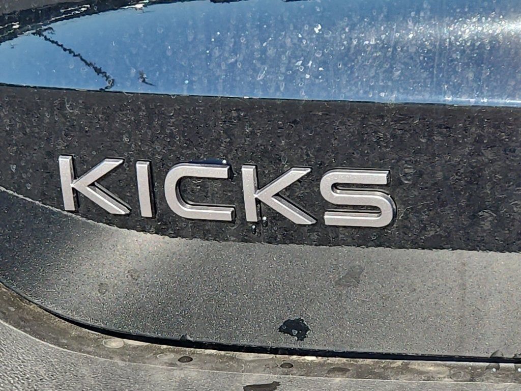 2027 Nissan Kicks SV