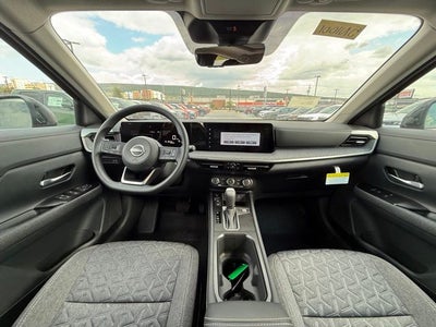 2025 Nissan Kicks SV