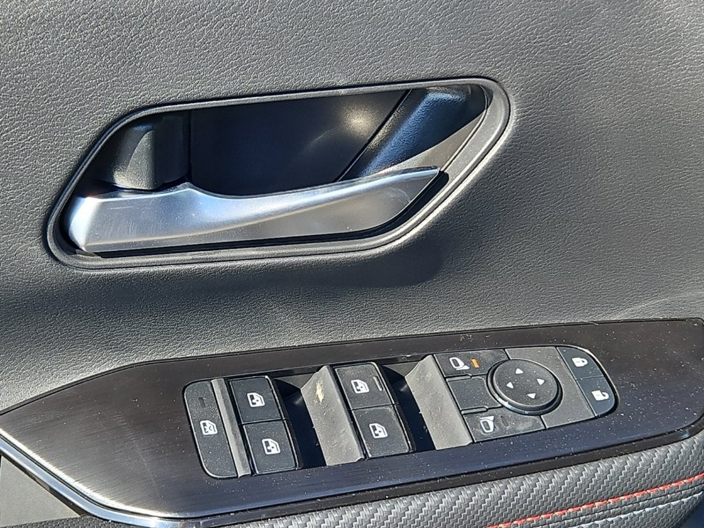 2027 Nissan Kicks SR