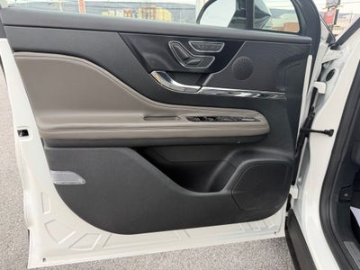 2025 Lincoln Corsair Premiere