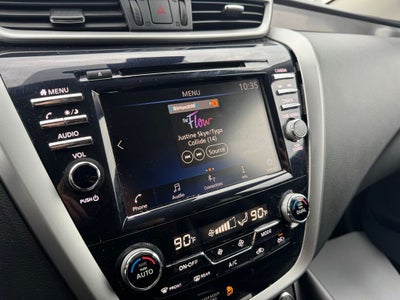 2022 Nissan Murano SV