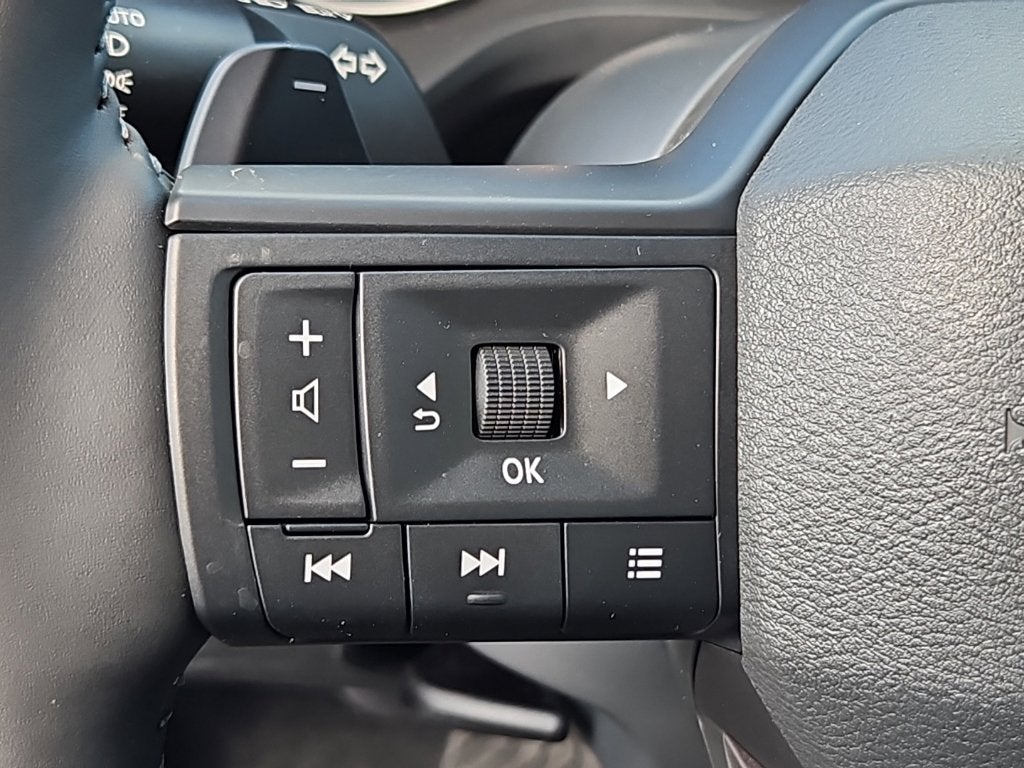 2027 Nissan Rogue SV