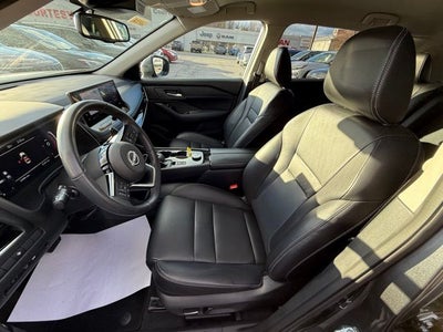 2024 Nissan Rogue SL