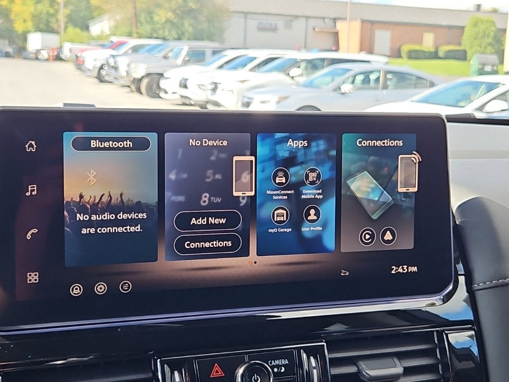 2026 Nissan Pathfinder SV