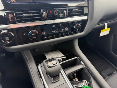 2026 Nissan Pathfinder SV