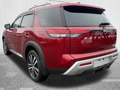 2025 Nissan Pathfinder Platinum