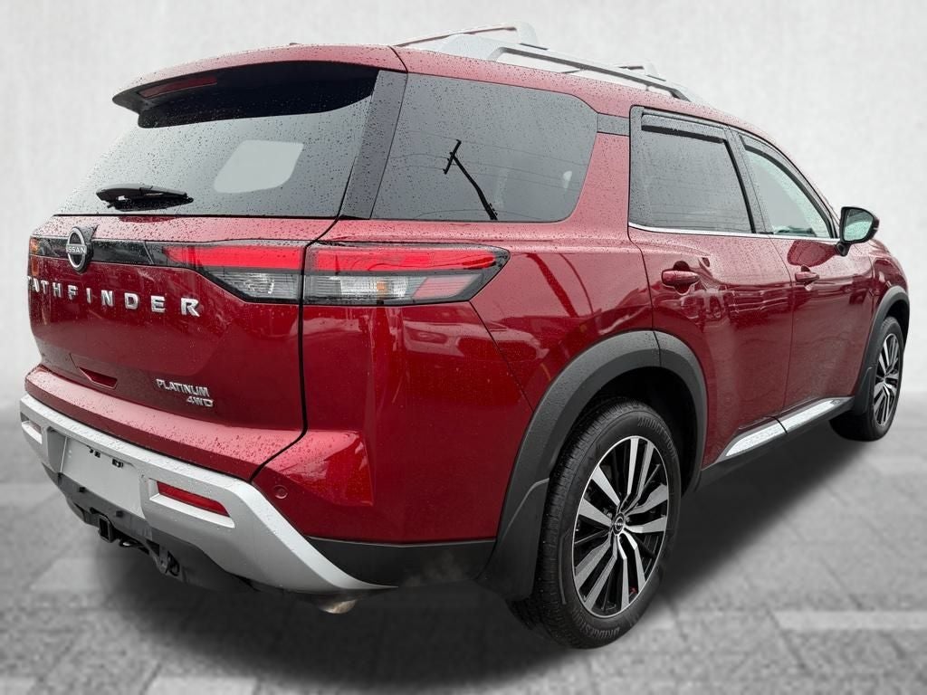 2025 Nissan Pathfinder Platinum