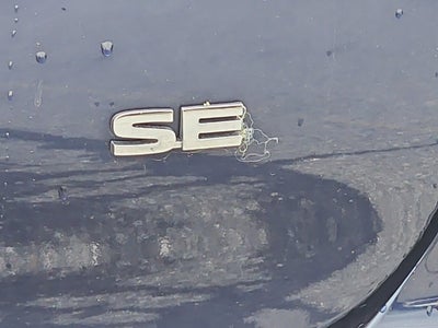 2022 Mitsubishi Outlander Base