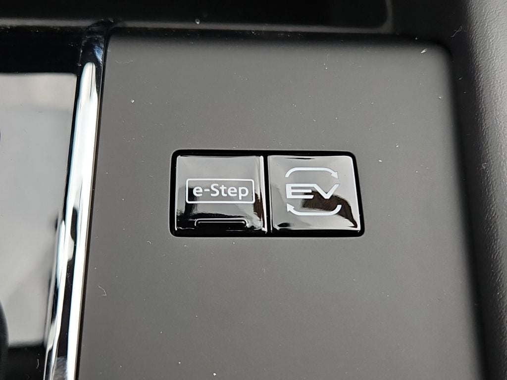 2026 Nissan Rogue Plug-In Hybrid SL