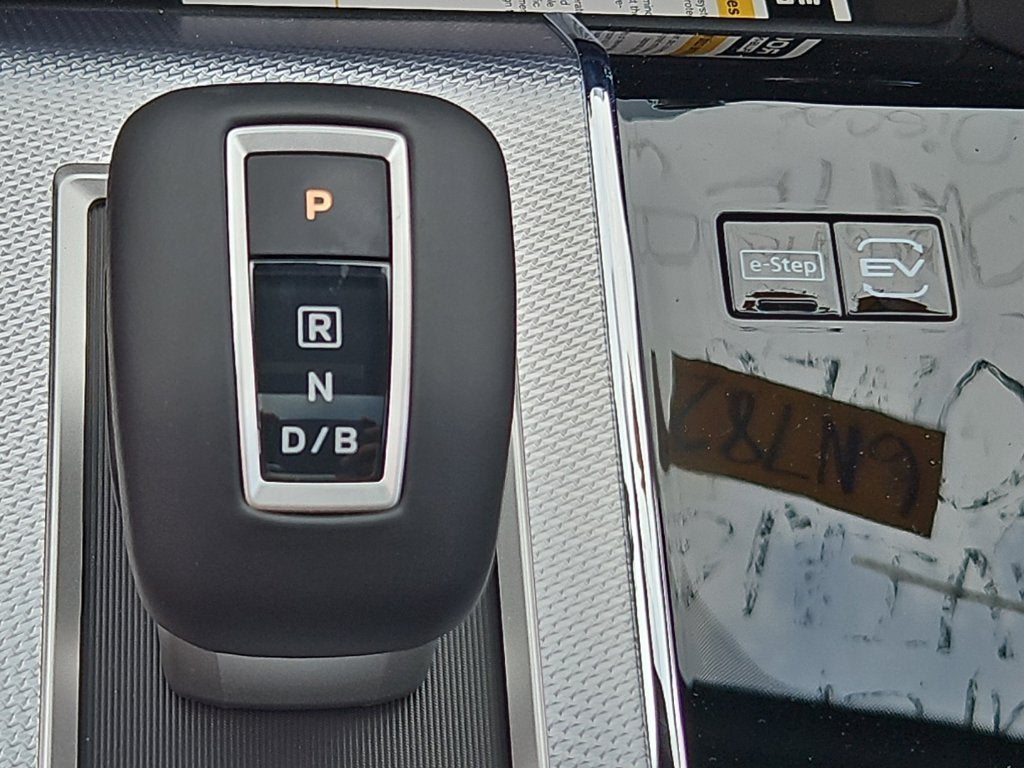 2026 Nissan Rogue Plug-In Hybrid Platinum