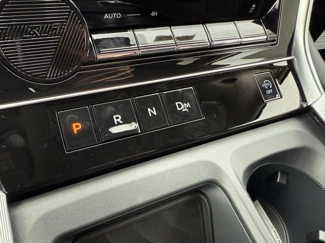 2026 Nissan Armada SV