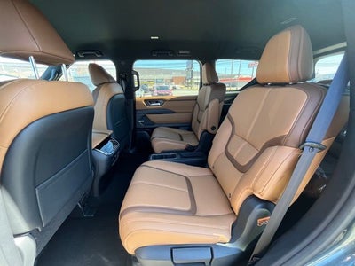 2025 Nissan Armada SL