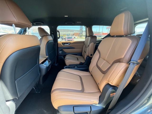 2025 Nissan Armada SL