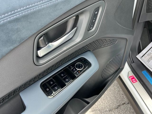 2025 Nissan Ariya PLATINUM+ e-4ORCE