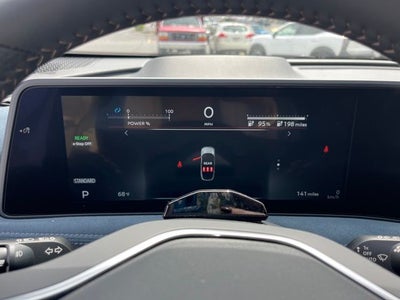 2025 Nissan Ariya PLATINUM+ e-4ORCE