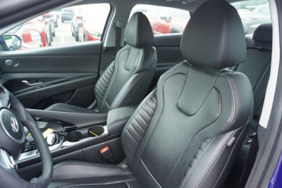 2025 Hyundai Elantra Hybrid Limited